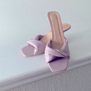 Light purple heels